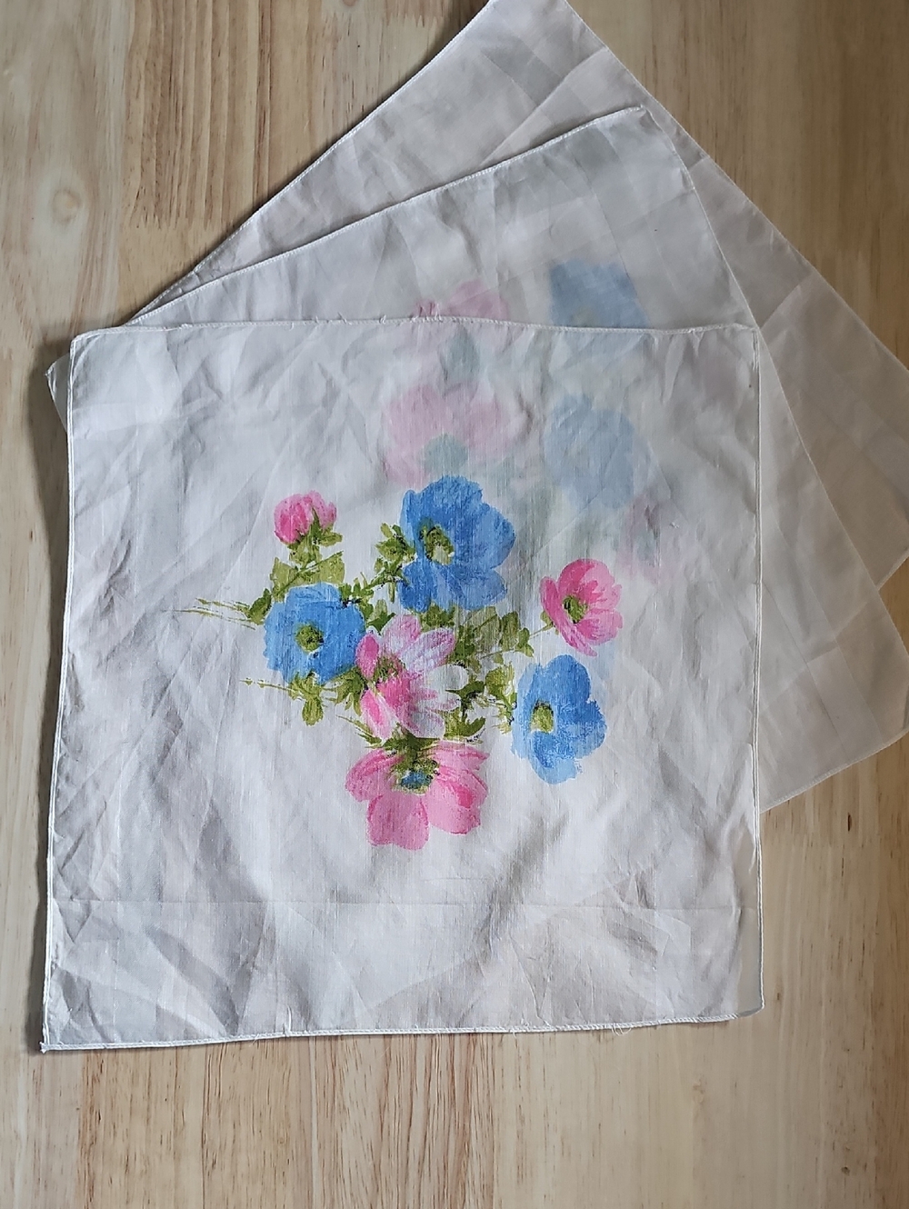Set of 3 Vintage Floral Cotton Handkerchiefs